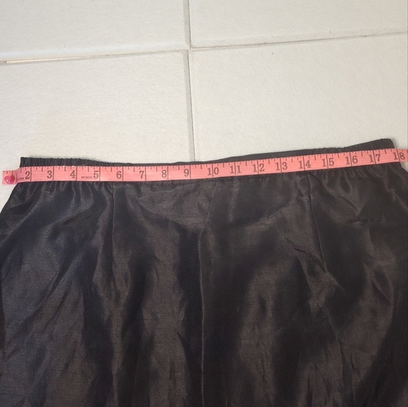 Elegant Black Women's Skirt Size 16 #445 - Picture 3 of 4